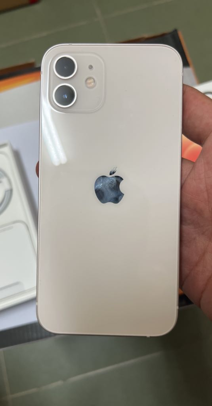 iPhone 11, iPhone 12 CŨ giá cực tốt chỉ từ 8.3 triệu, sắm ngay!!! - Thegioididong.com