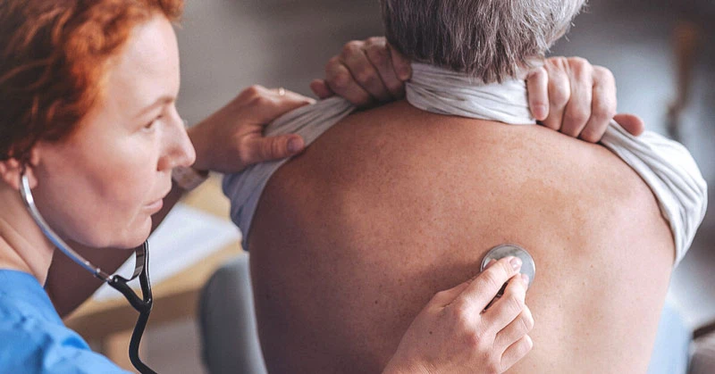 Tình trạng khó thở về đêm: Nguyên nhân và cách giải quyết