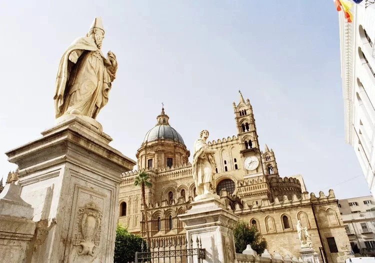 Bảo tàng Mỹ thuật TP.Hồ Chí Minh - Dinh thự tuổi đời gần một thế kỉ