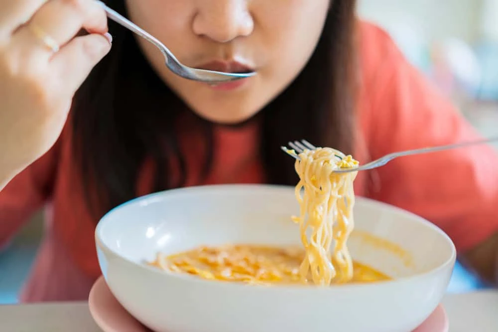 7 cách điều trị viêm khớp thái dương hàm tại nhà hiệu quả