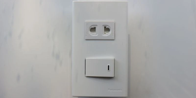 Hướng dẫn cách đấu điện 1 công tắc 1 ổ cắm an toàn