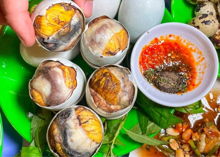 Có nên tin các hướng dẫn xin vía đánh bài, cách đốt vía giải đen cờ bạc?