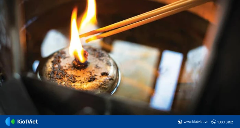 Cách Đốt Vía Giải Đen Bán Hàng Chủ Quán Nhất Định Phải Biết