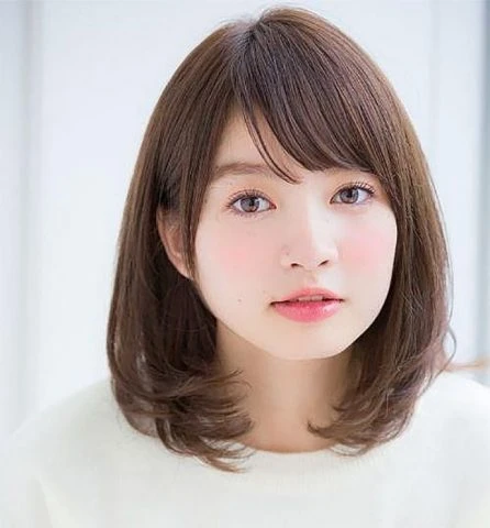 Tóc ngắn cho mặt tròn tuổi 30 phong cách trẻ trung