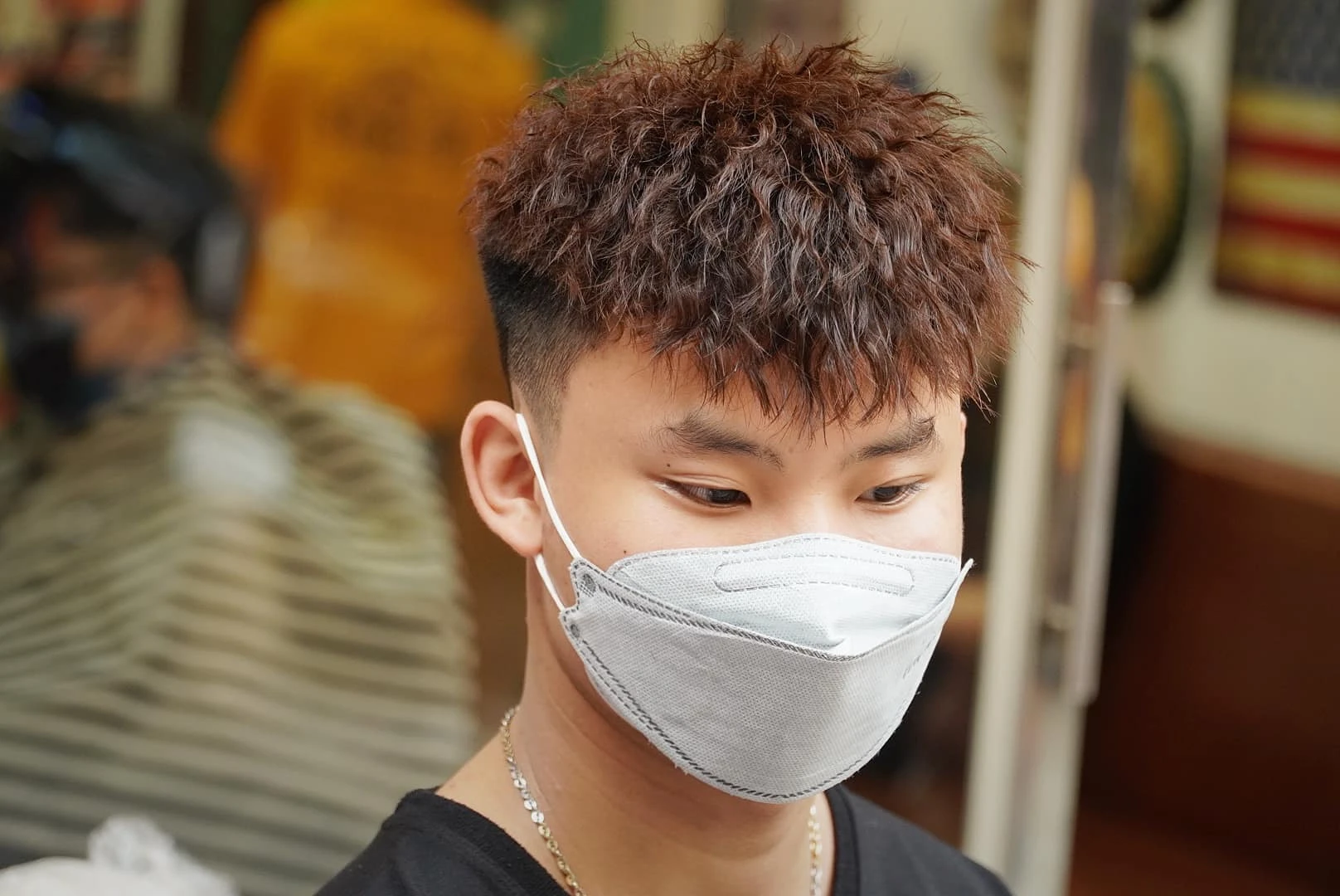 Uốn Ruffled giá bao nhiêu và cách thực hiện hiệu quả