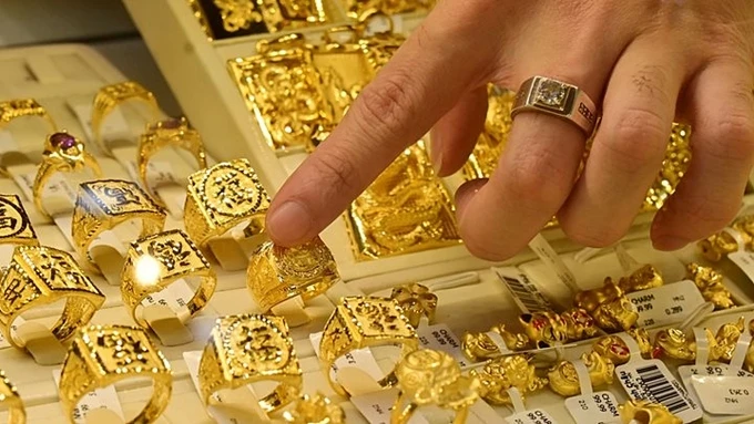 Giá vàng nhẫn 24K và những yếu tố ảnh hưởng