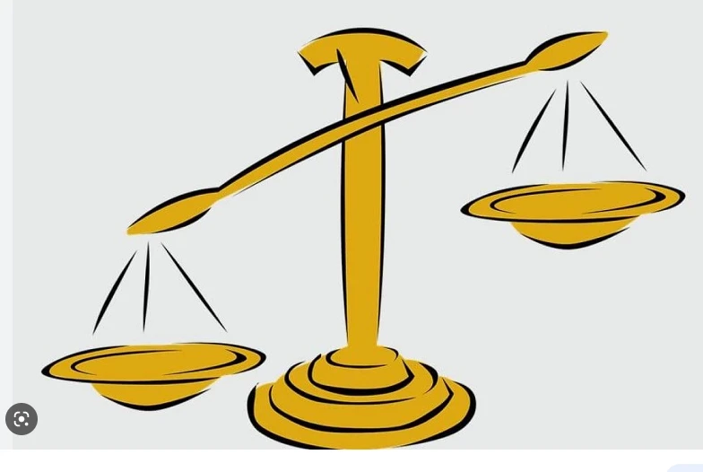 Cán cân trong kinh tế và sự phát triển bền vững