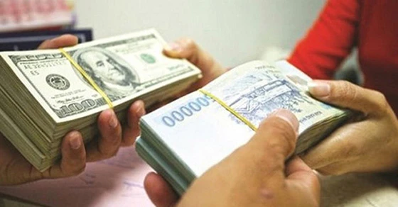 Hướng Dẫn Đổi Tiền Tệ Hiệu Quả Trong Giao Dịch Quốc Tế