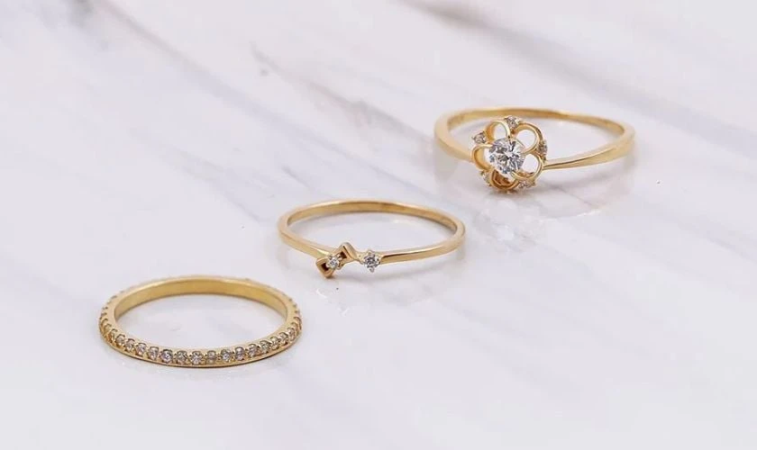 Nhẫn vàng tây 10K giá bao nhiêu trên thị trường hiện nay