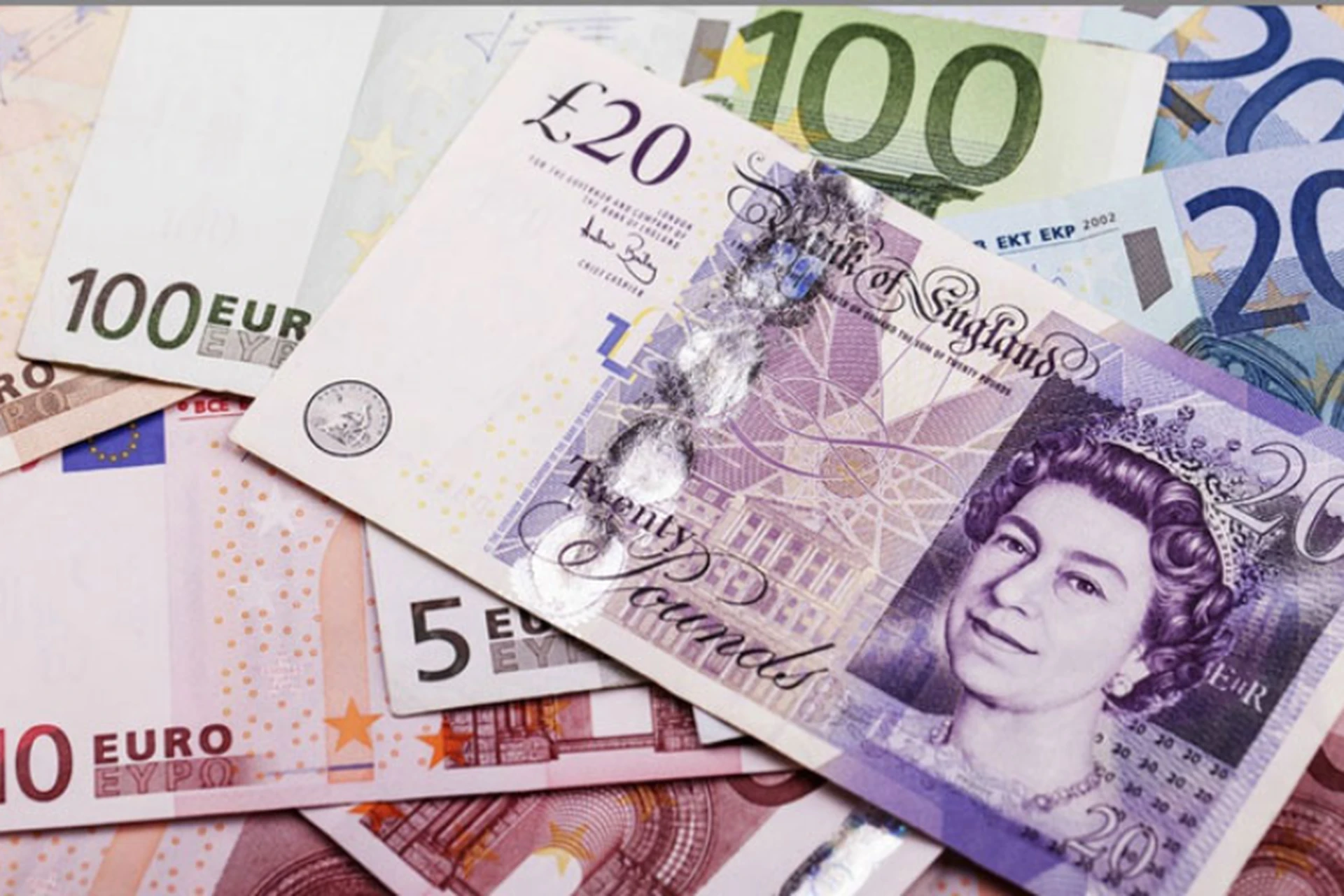 1000 bảng anh bằng bao nhiêu tiền việt hôm nay