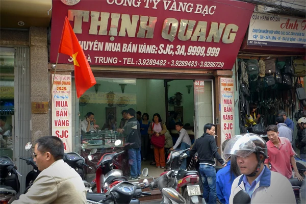 Khám Phá Hà Trung Đổi Tiền và Lịch Sử Giao Dịch Ngoại Tệ