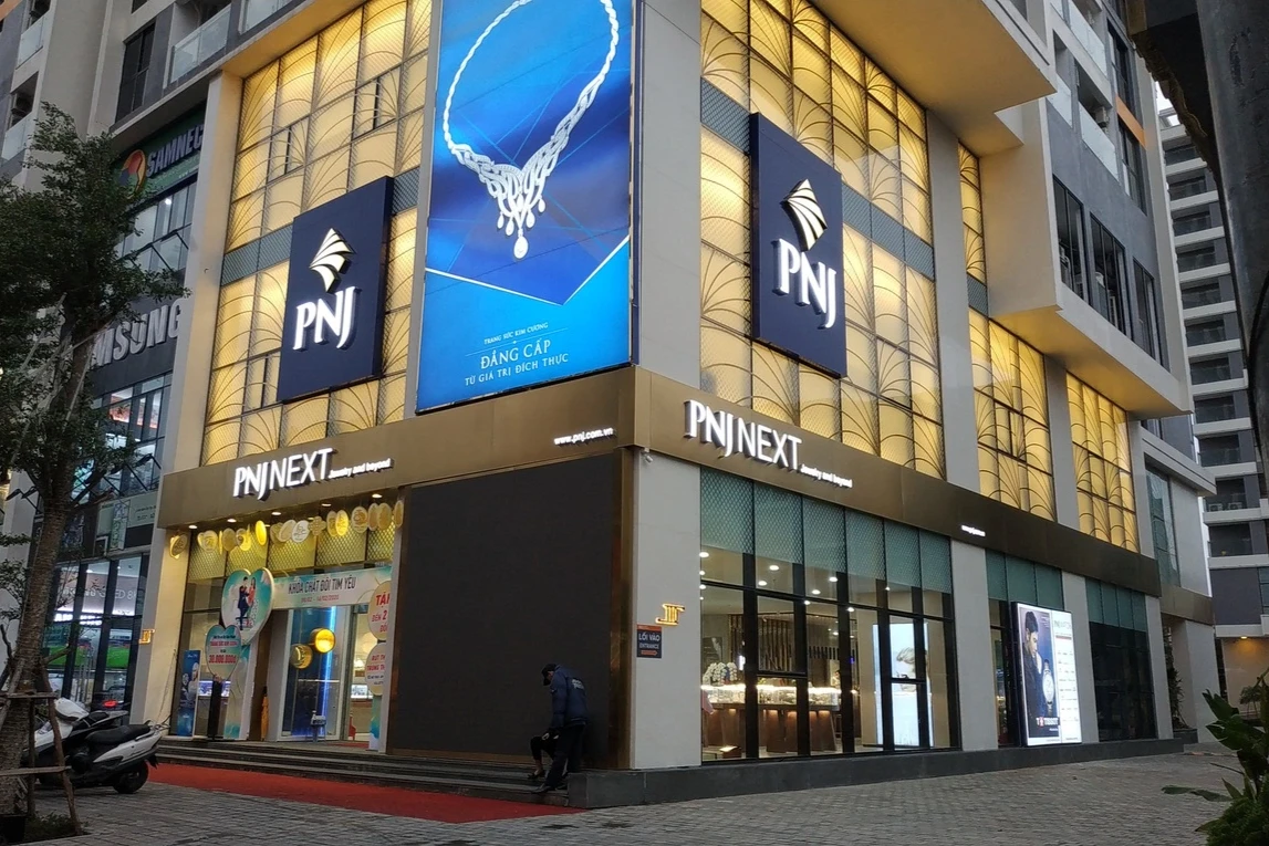 Công ty PNJ Nổi Bật Trong Ngành Trang Sức Việt Nam