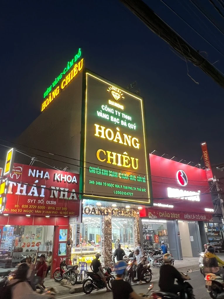 Tiệm vàng gần đây: Nơi mua sắm uy tín và chất lượng